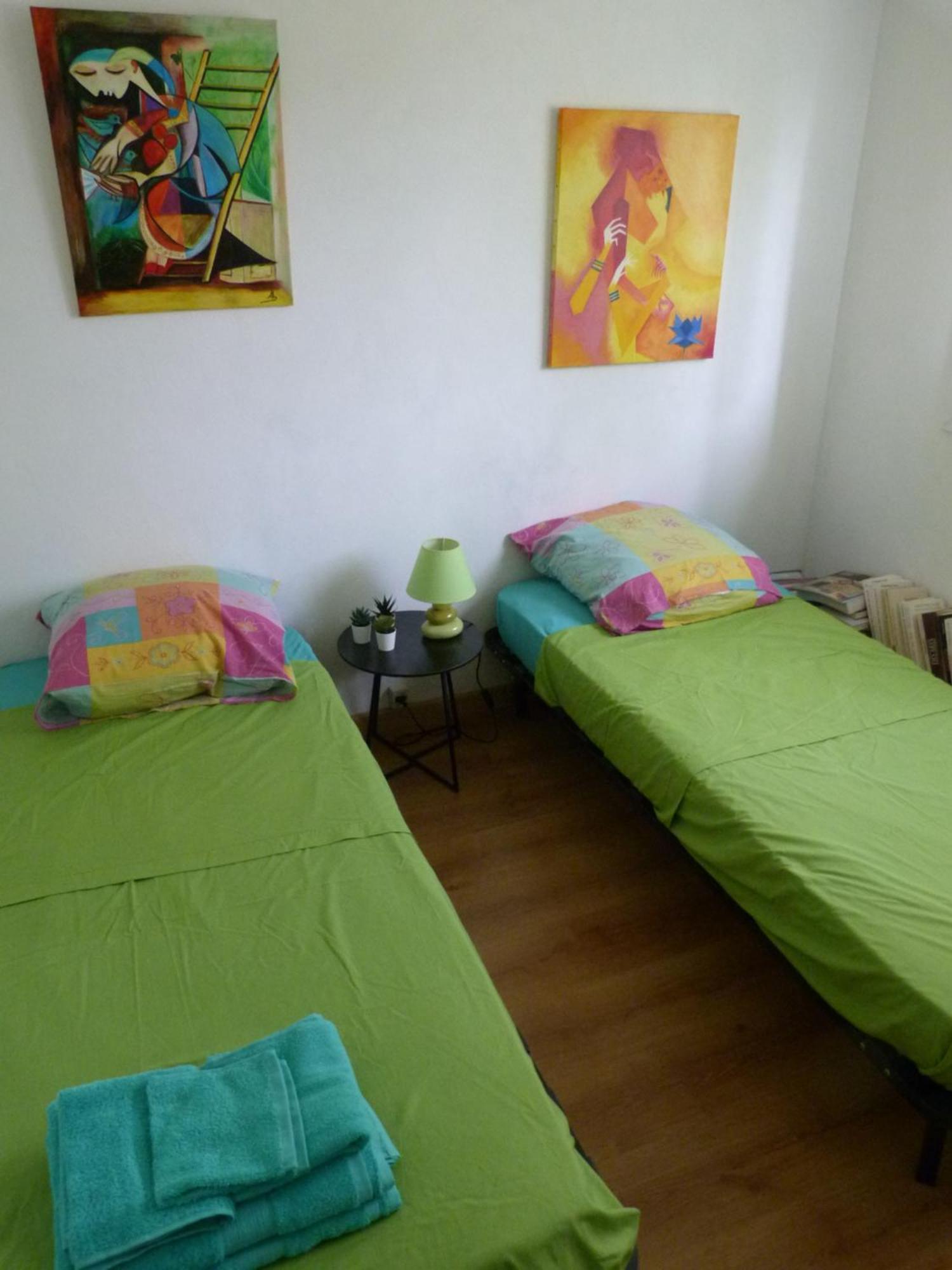 Apartment Au Centre Du Pradet Et A 15 Mn A Pied Des Plages