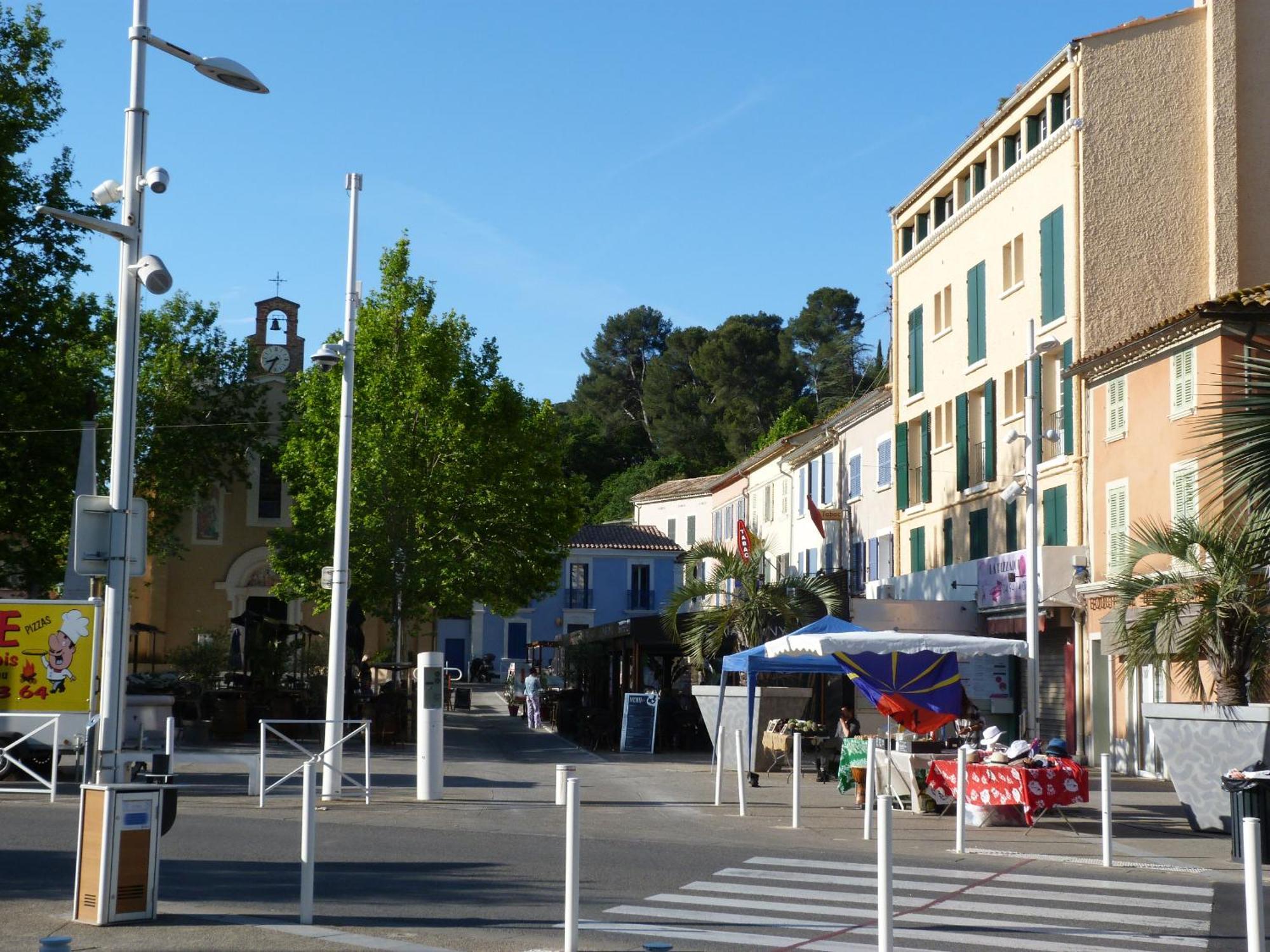 Au Centre Du Pradet Et A 15 Mn A Pied Des Plages * Le Pradet