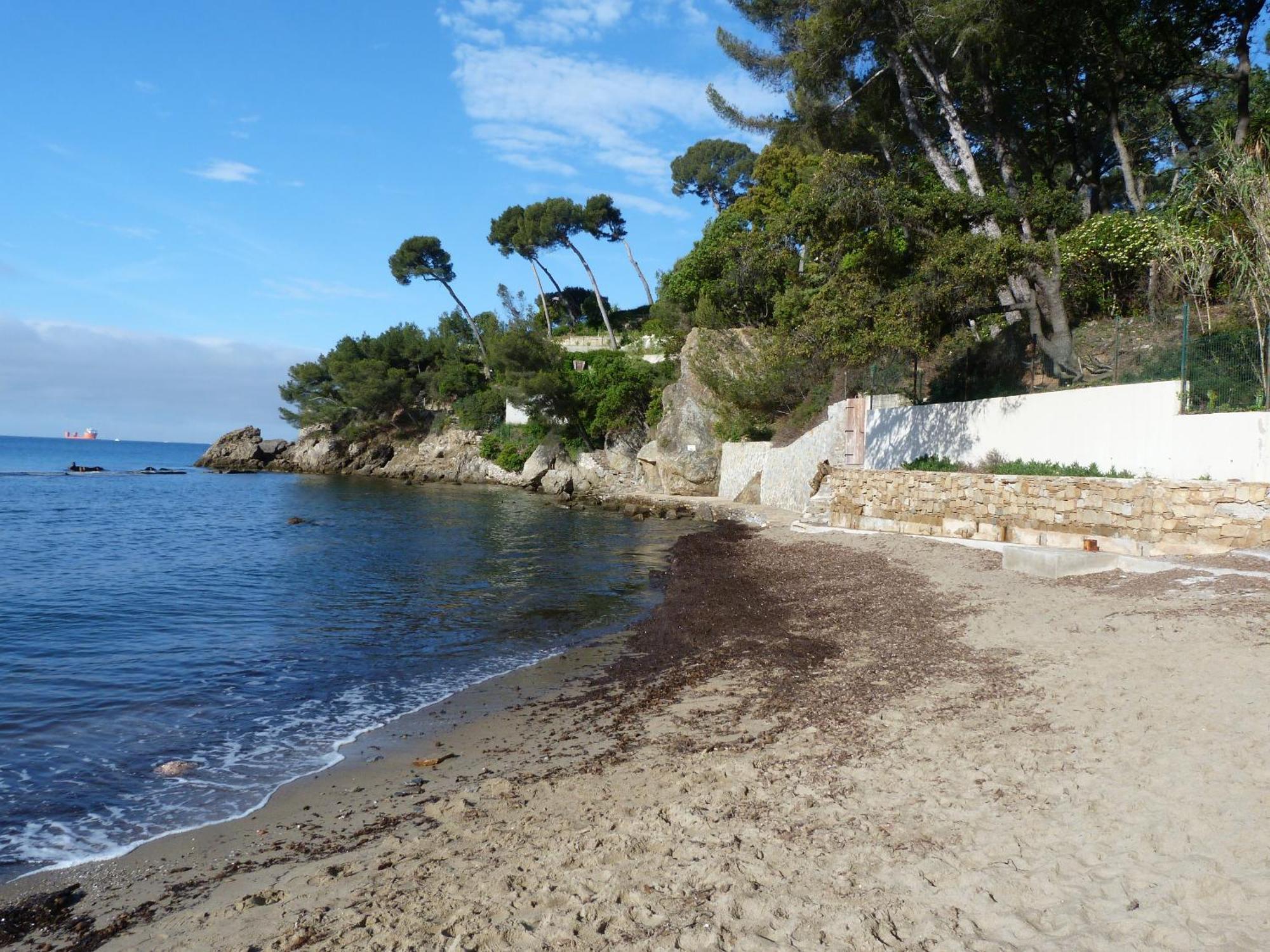 Au Centre Du Pradet Et A 15 Mn A Pied Des Plages Apartment *