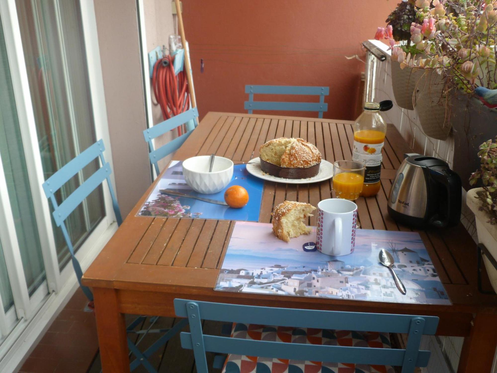 Appartement Au Centre Du Pradet Et A 15 Mn A Pied Des Plages *